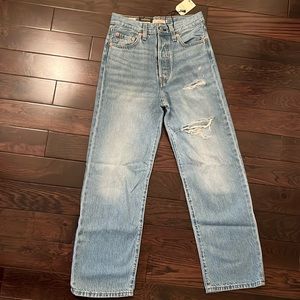 Levi’s rib cage straight ankle